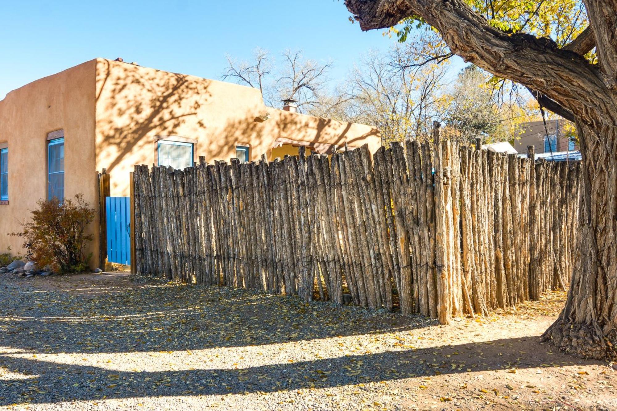 فيلا Cozy Adobe Casita 1 Mile To Santa Fe Plaza! المظهر الخارجي الصورة